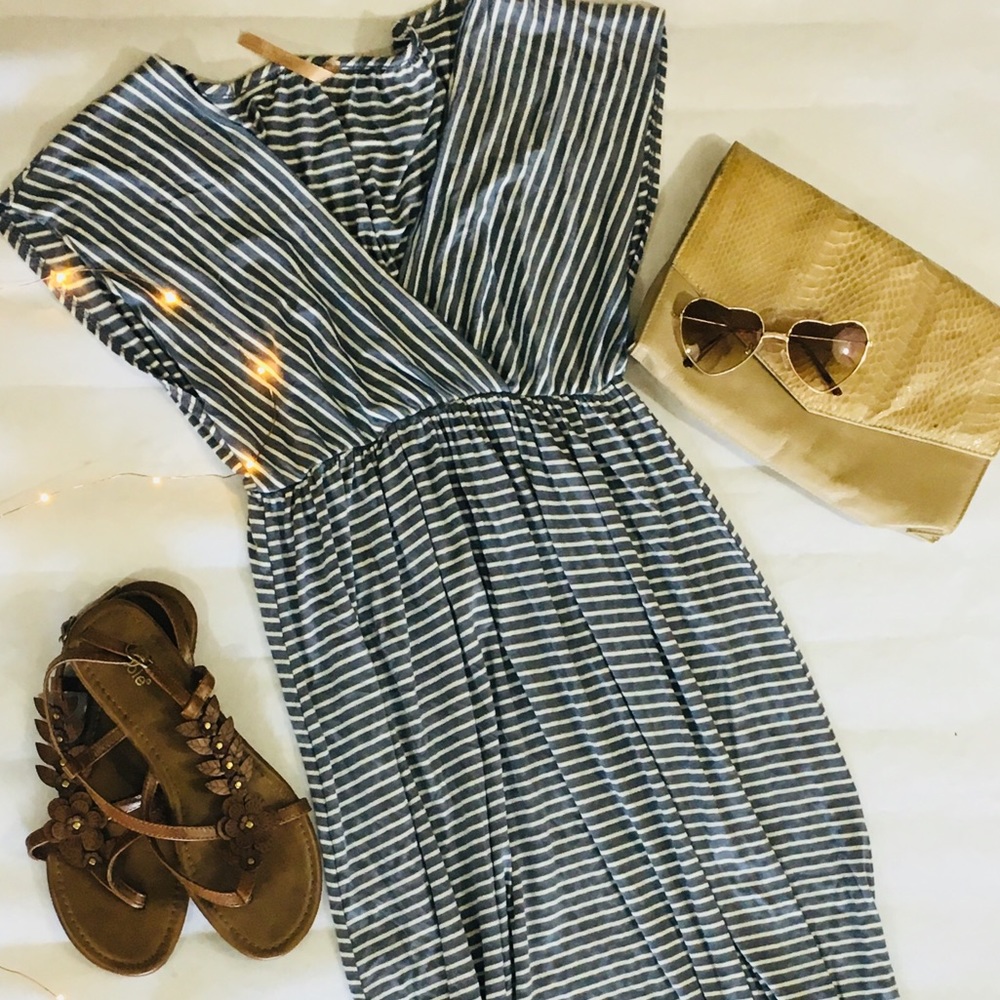 Lani California Gray Blue Stripe Maxi Dress Large